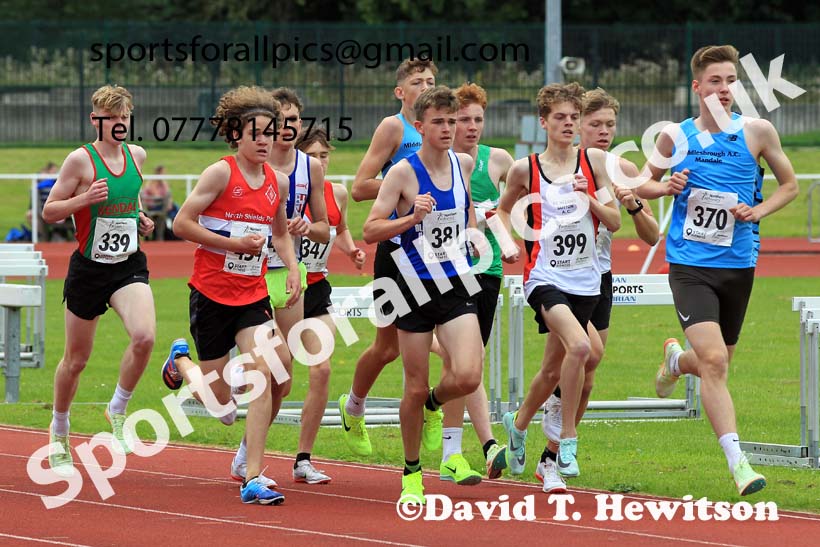 Mens under-17s 1500 metres, 2023 Northern Under-13s, Under-15s and Under-17s, Middlesbrough.  Photo: David T. Hewitson/Sports for All Pics